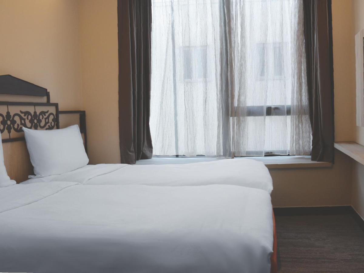 Aqueen Prestige Hotel Lavender Singapour Extérieur photo