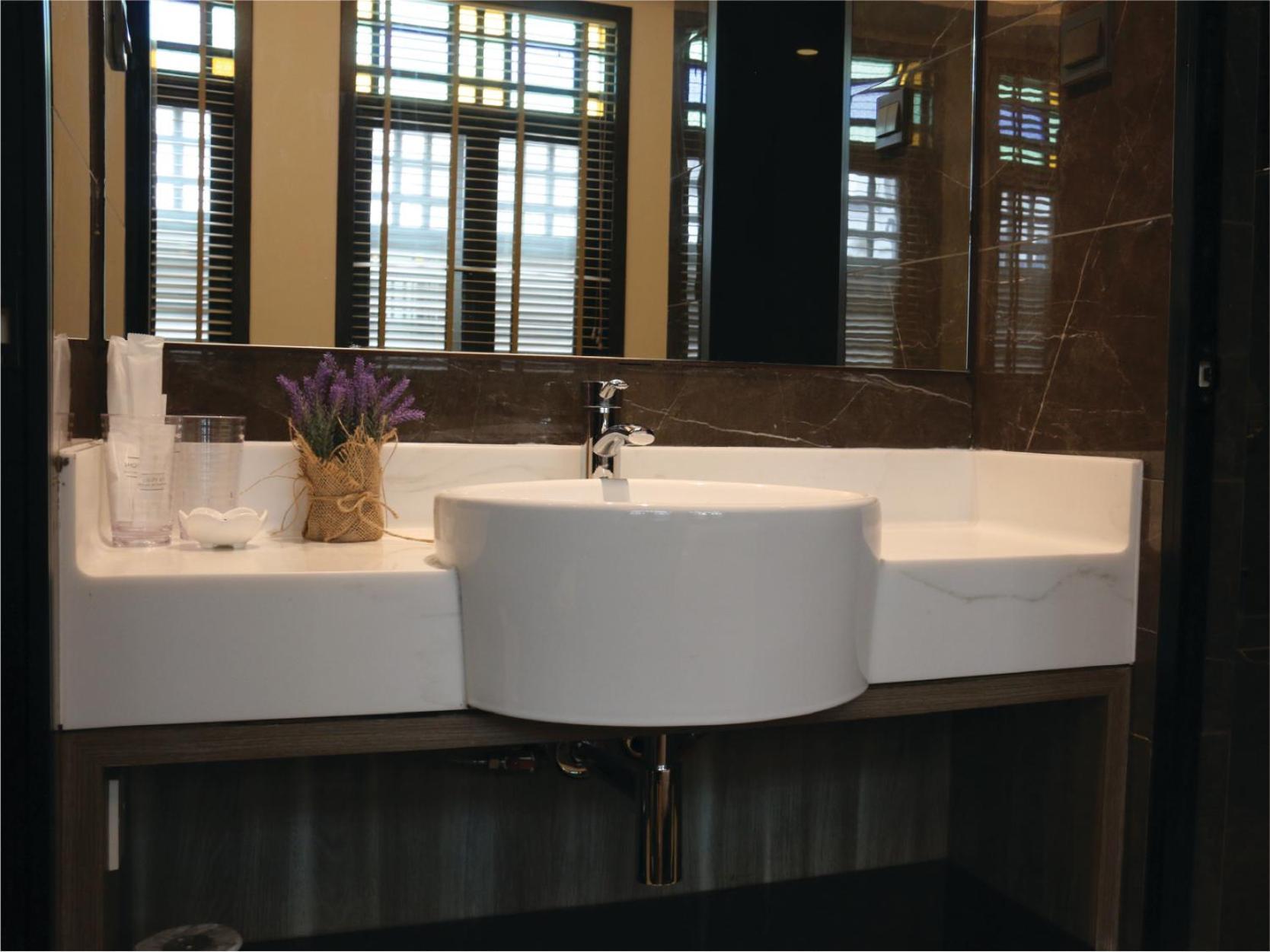 Aqueen Prestige Hotel Lavender Singapour Extérieur photo